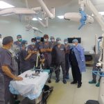 Tehnologie robotică revoluționară pentru protezarea ortopedică